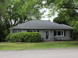 718 Maple Dr, Monongahela, PA 15063