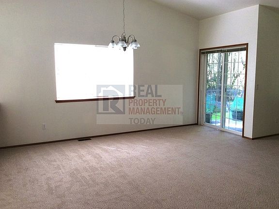 4th image of 3821 133rd Street Ct NW