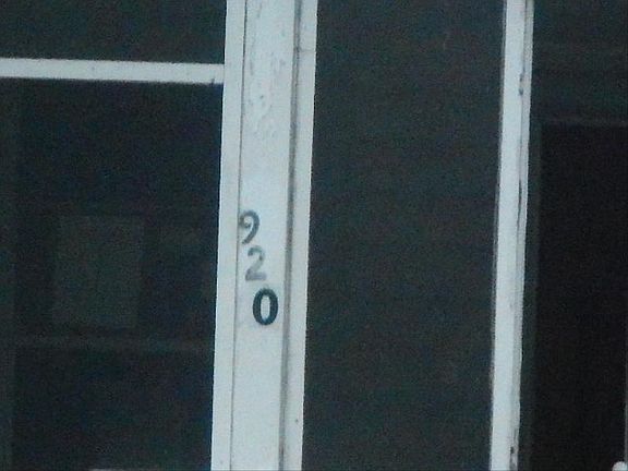 3rd image of 920 Allison St