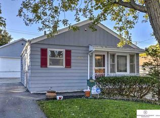 3921 Monroe St, Omaha, NE 68107