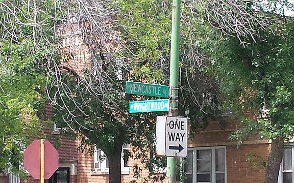 3rd image of 2553 N Newcastle Ave