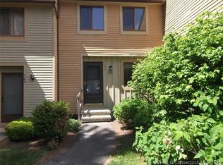 151 Greenwoods Ln, East Windsor, CT 06088