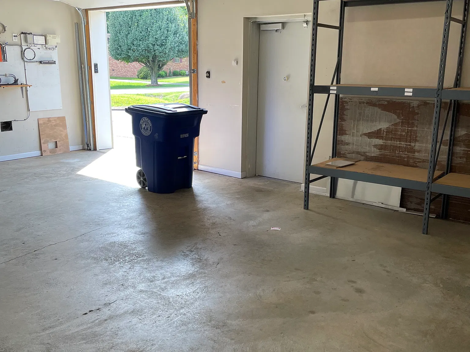 4 bed, 3200 sqft, $4,000 — Photo 3