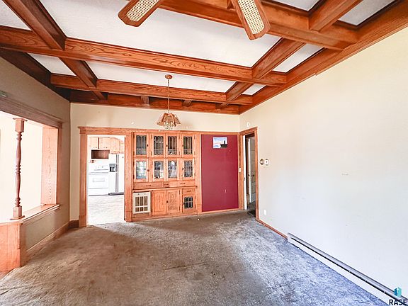 5th image of 715 N Egan Ave