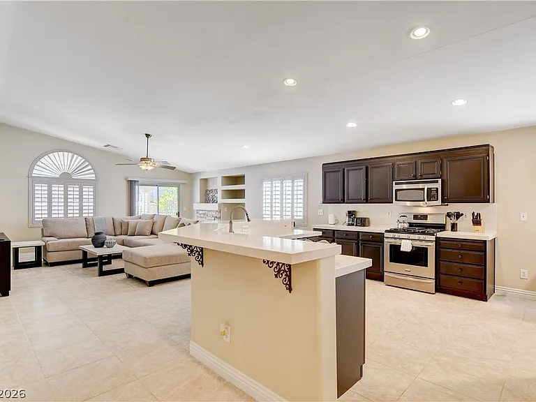 2521 Citrus Garden Cir — Photo 5