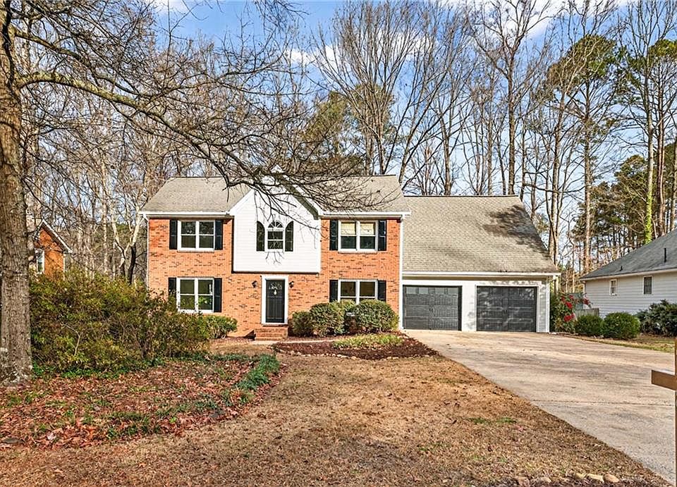 1st image of 2529 Zachary Woods Dr NW