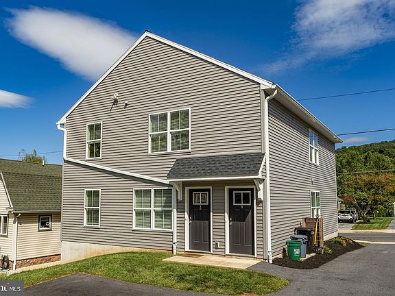 5th image of 231 E Fulton St