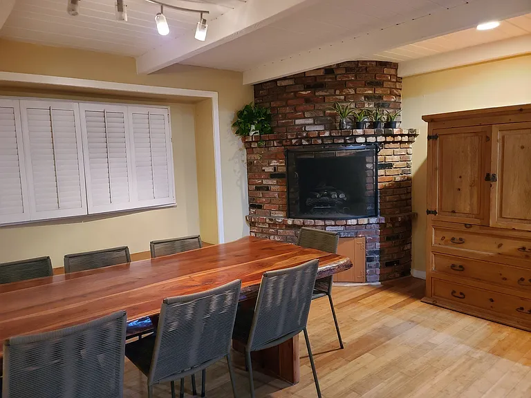 6018 S Le Doux Rd — Photo 11