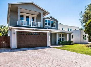 3923 E Mulberry Dr, Phoenix, AZ 85018