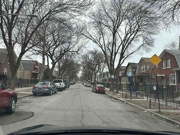 4th image of 9039 S Phillips Ave