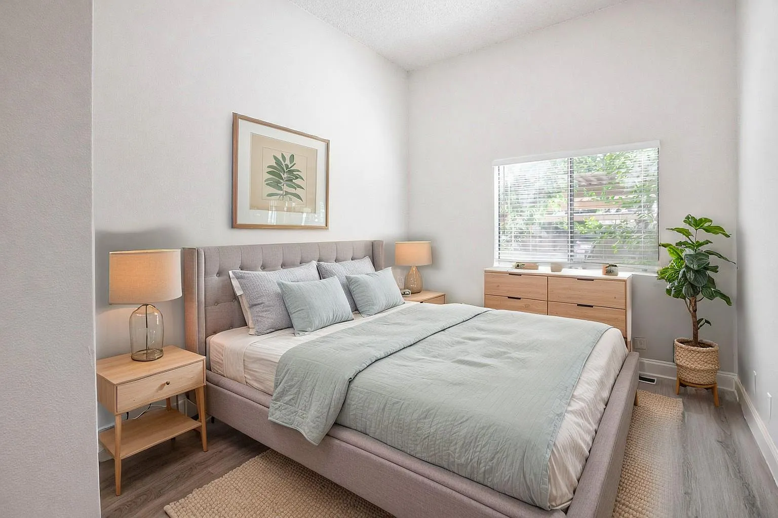 1 bed, 600 sqft, $1,550 — Photo 4