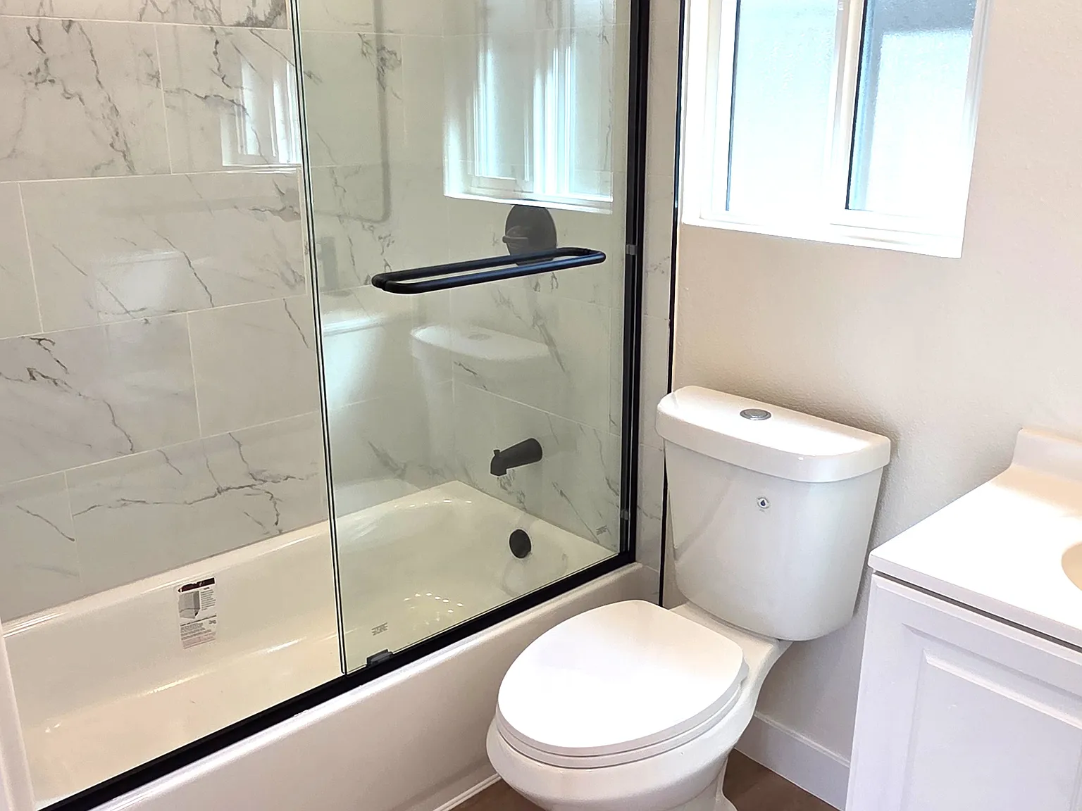 Studio, 315 sqft, $1,990 — Photo 2