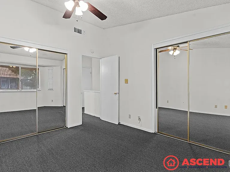 4600 Beechwood St #44 — Photo 9
