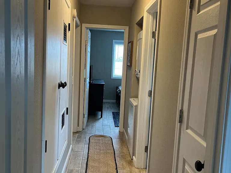 1313 Benton St #A — Photo 11