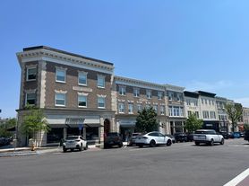 301 Greenwich Ave, Greenwich, CT