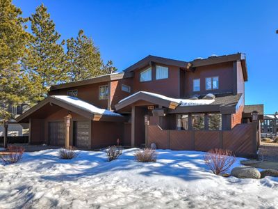 2220 White Sands Dr, South Lake Tahoe, CA, 96150