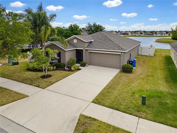 2202 4th St SW, Ruskin, FL 33570