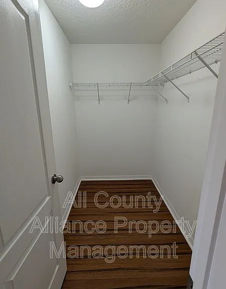 4272 Fennwood Ct — Photo 19
