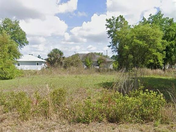2nd image of 295 Glengary Cir #27