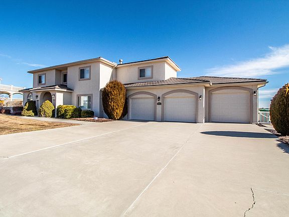3rd image of 4220 Vista Pinon Dr