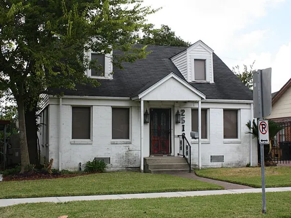 2518 Oakcliff St, Houston, TX 77023
