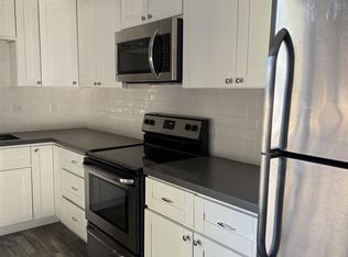 1518 E 3rd St APT 21, Long Beach, CA 90802