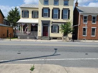 156 York St APT 2, Gettysburg, PA 17325
