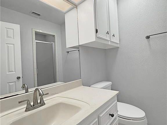 5th image of 100 Xanthisma Ave APT 126