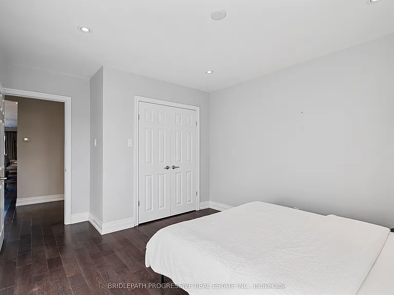 289 Burnett Ave — Photo 18