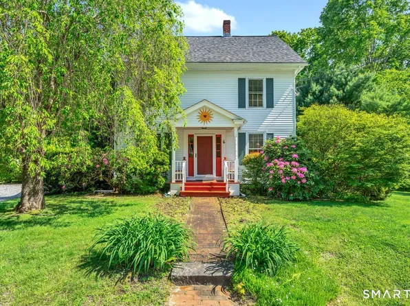 6 Jagger Lane, Chester, CT 06412