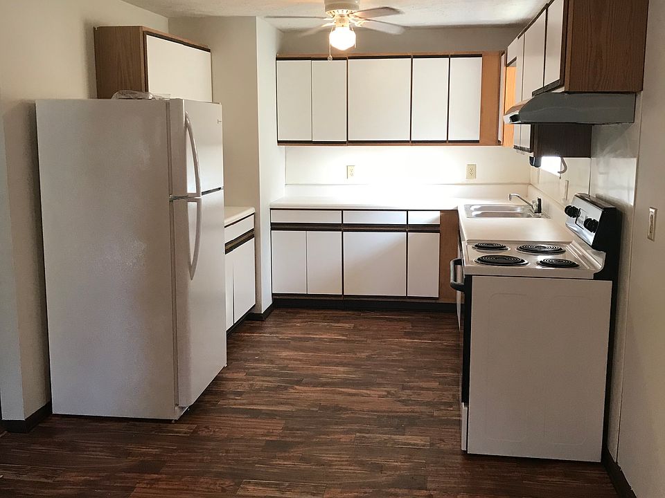 2nd image of 2611 Old Peachtree Rd