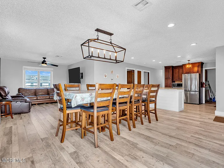 65 Grand Central Ave #2 — Photo 10