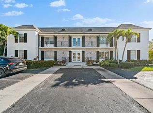 130 Yacht Club Dr APT 2, North Palm Beach, FL 33408