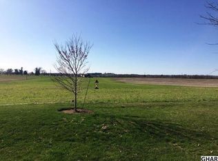 2172 Wexford Rd #2172, Palmyra, PA 17078