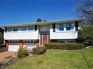 324 McWilliams Dr, Natrona Heights, PA 15065