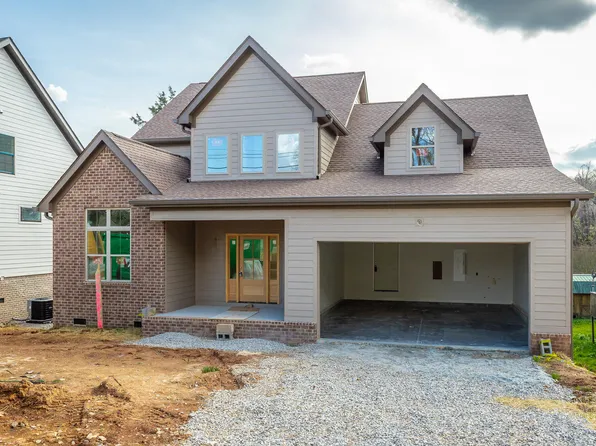 676 Courtney Ln, Chattanooga, TN 37415