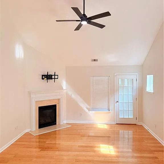 64 Hill Crest Cir — Photo 5