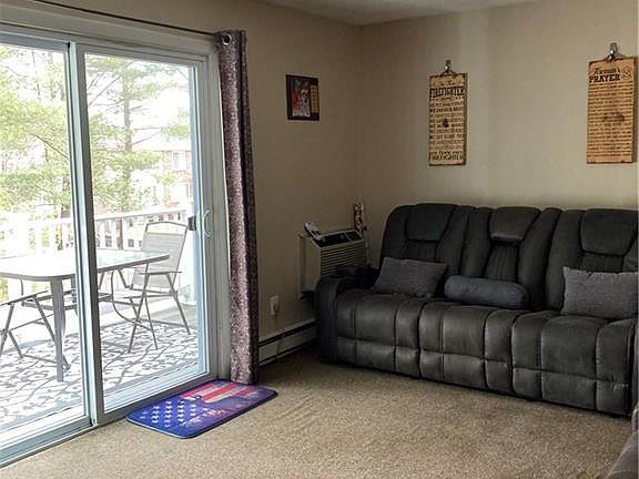 3rd image of 6 Stonehenge Dr Unit 311
