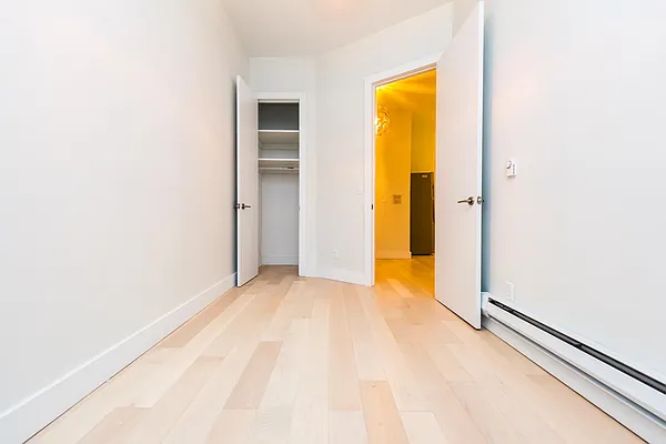 Rented by Nooklyn NYC LLC | media 20