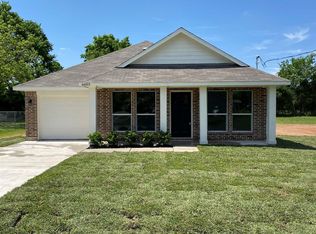 6603 Harry St, New Ulm, TX 77485