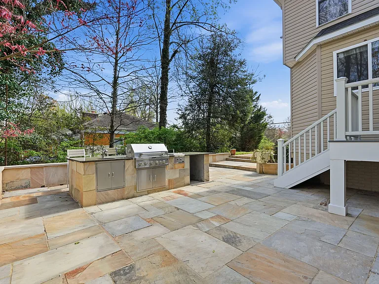 3515 Devon Dr — Photo 23