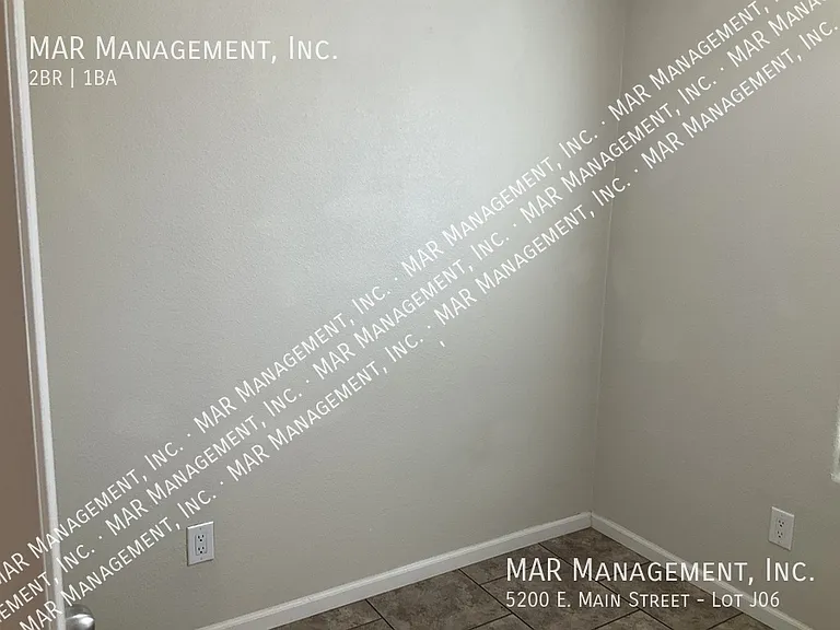5200 E Main St #J06 — Photo 11
