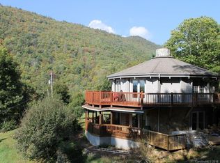 14004 Highway 197, Green Mountain, NC 28740