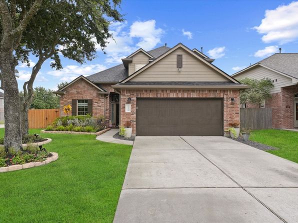 21328 Village Crossing Ln