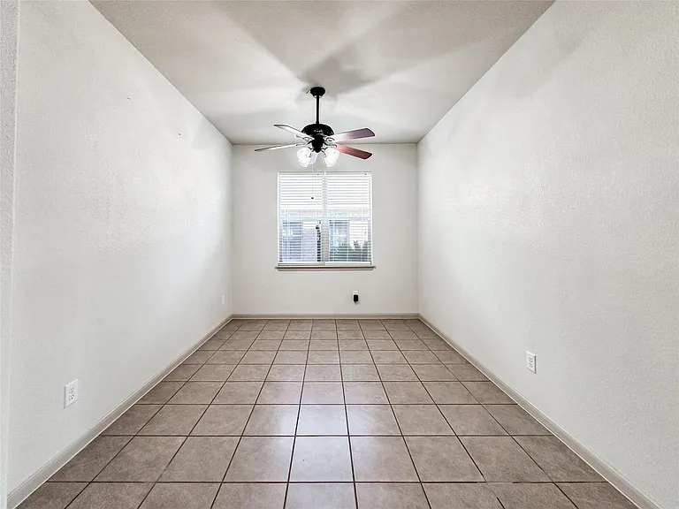 20319 Little Wing Dr — Photo 11