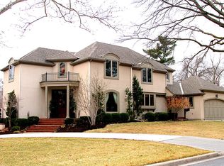 3801 W 61st Ter, Fairway, KS 66205