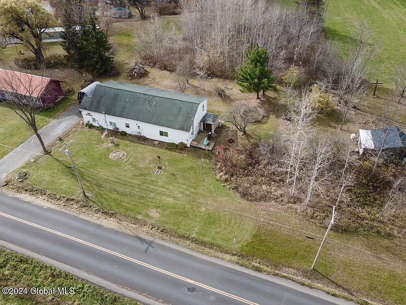5th image of 109 Slate Hill Road