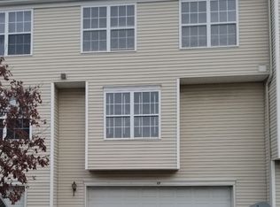 17 Krainski Rd, Parlin, NJ 08859