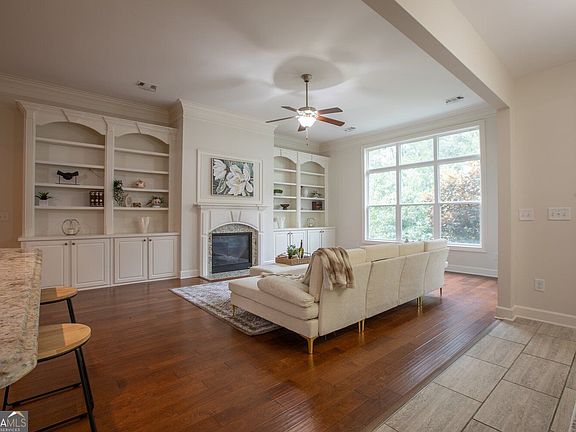 5th image of 3932 SW Great Pine Dr