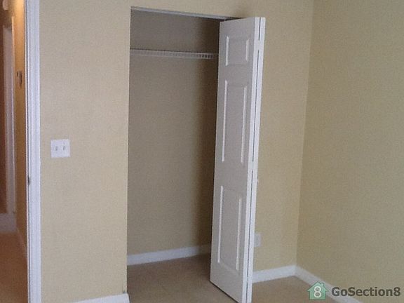 3rd image of 1621 Blue Heron Blvd W